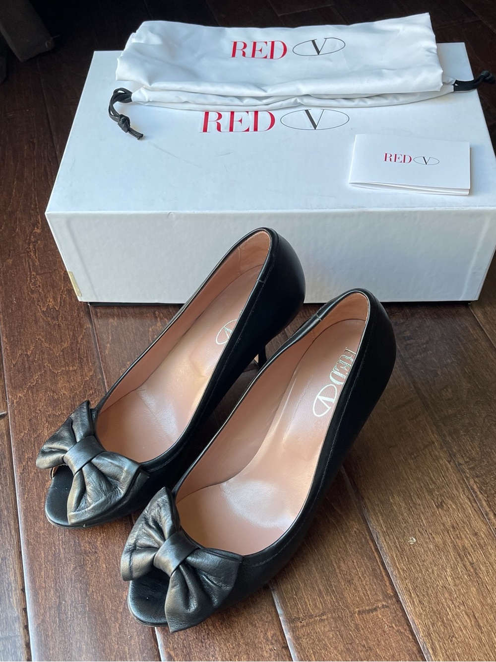 RED Valentino Peep Toe Bow Tie Pump Black Size EU38 (7.5M)